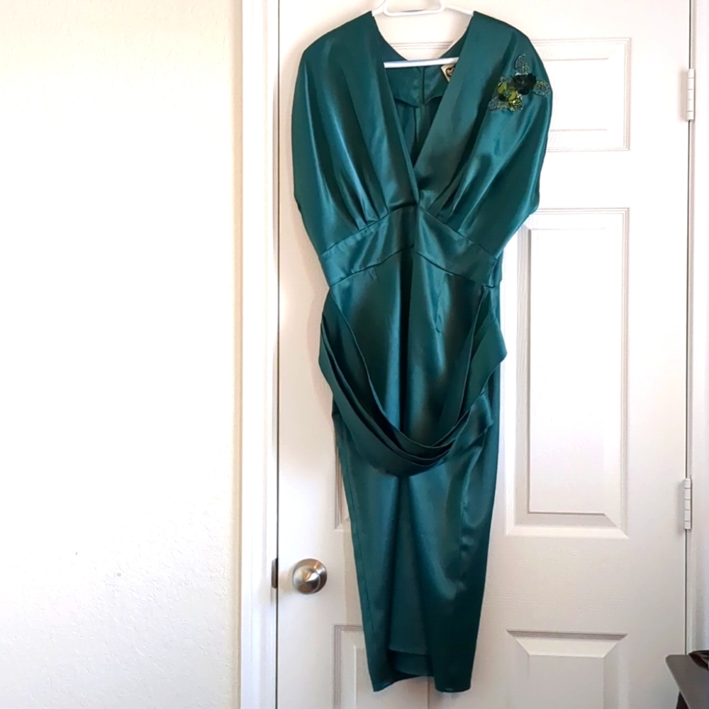 Queen of heartz green 3x dress